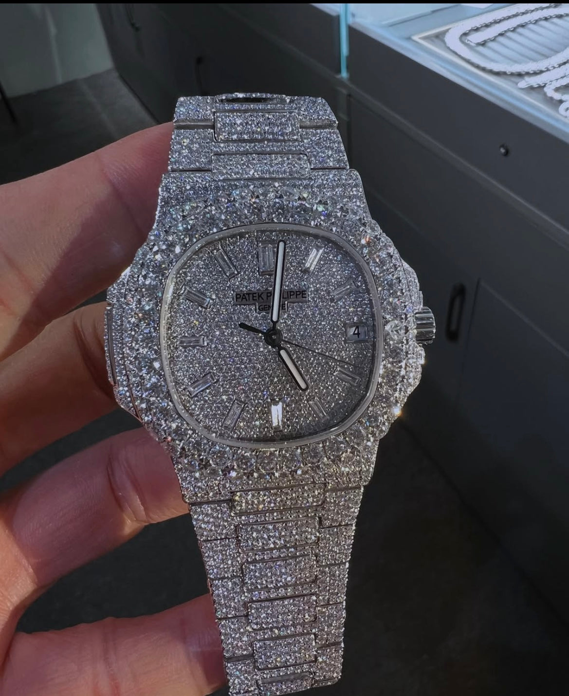 Patek Phillippe Moissanita